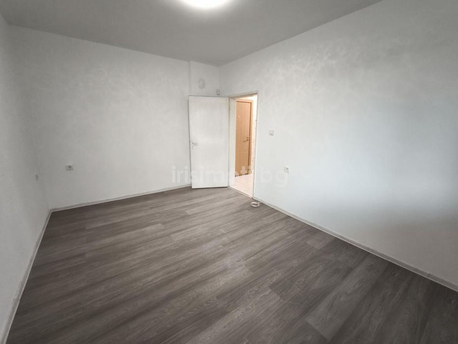 Дава се под наем Тристаен апартамент в София, Орландовци - 100 кв.м за 648.21 € - Снимка #8