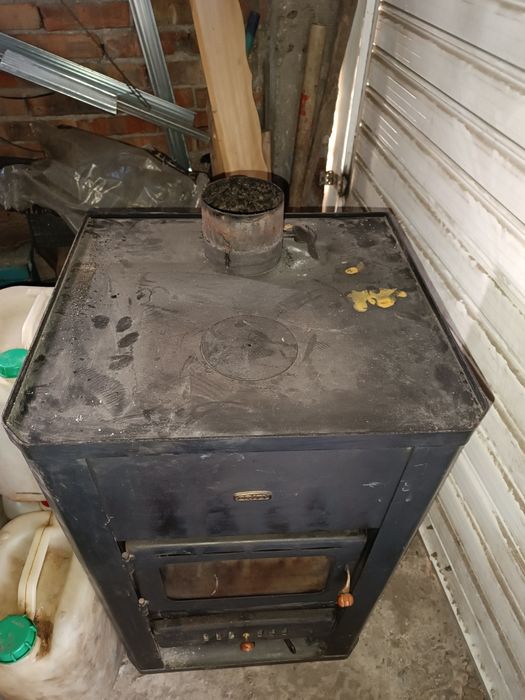 Камина с водна риза Прити