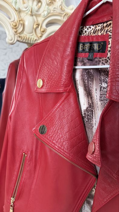 Куртка из натуральной кожы