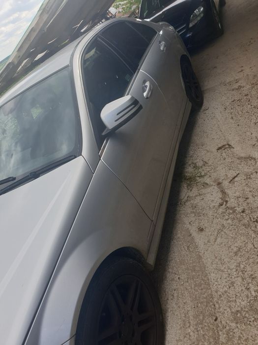 Mercedes Benz C220