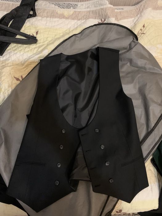 Продам Костюм тройка, Размер 48.