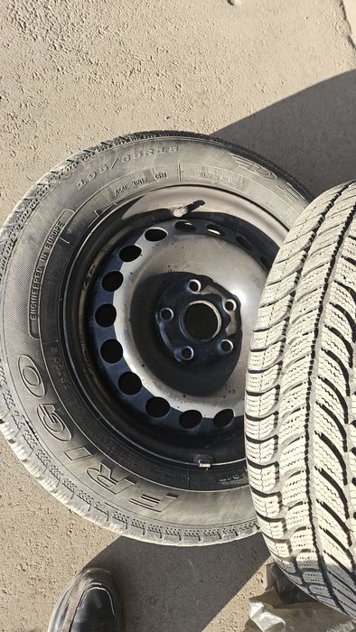 4 Roți 195/65 R15 iarna  Skoda/Seat/VW 5x112