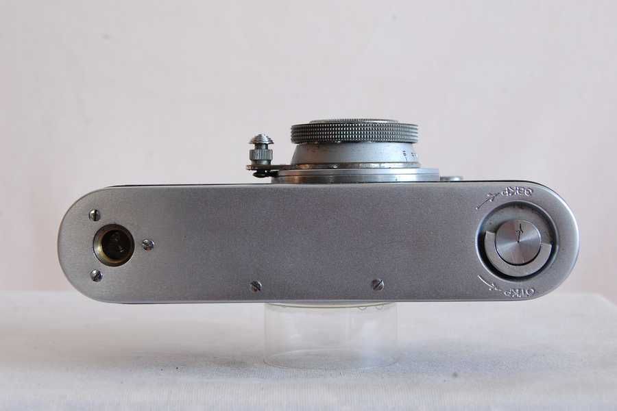 Zorki 1 cu industar 3.5 50, aparat foto clasic telemetric copia leica