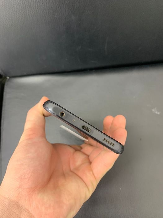 Самсунг а 03 коре в идеальном состоянии