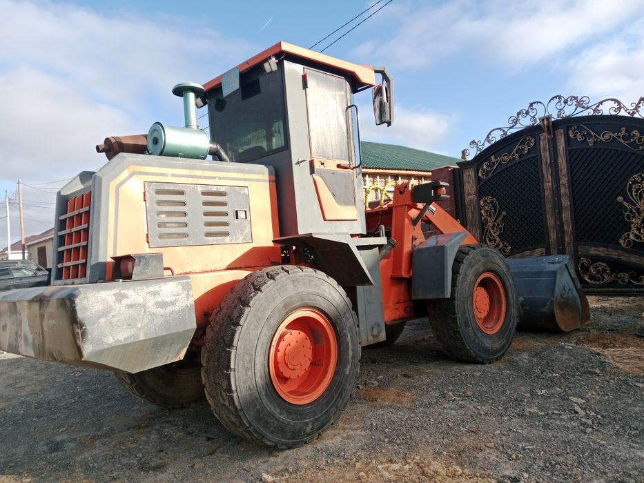 Продам погрузчик