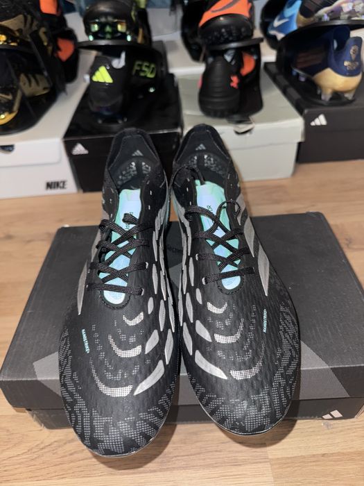 Ghete Fotbal Adidas Predator