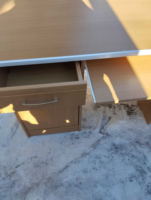 Стол компьютерный