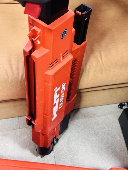 Aparat profesional fixare HILTI DX-860 ENP plăci metalice/profiluri