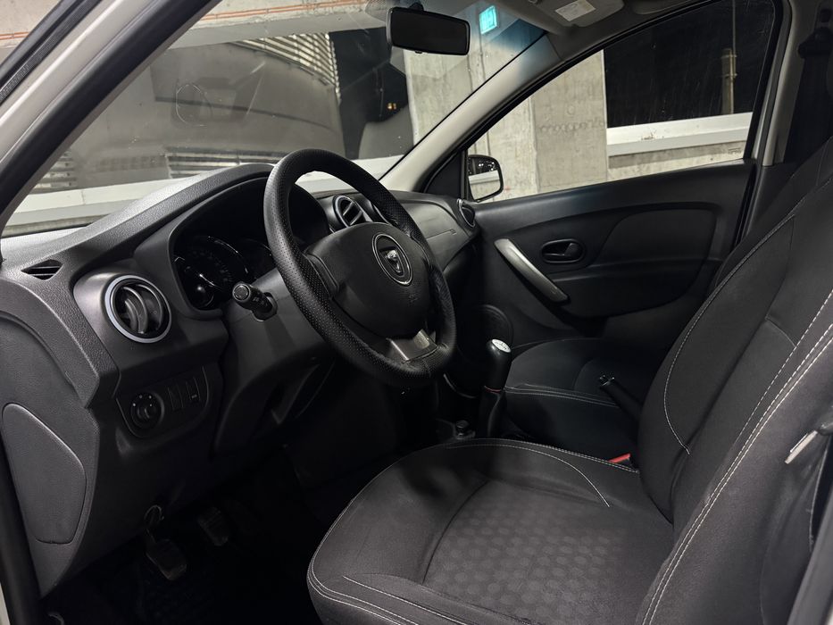 Dacia Logan 2015--motor 1.5 Dci(Diesel)Buton ECO !