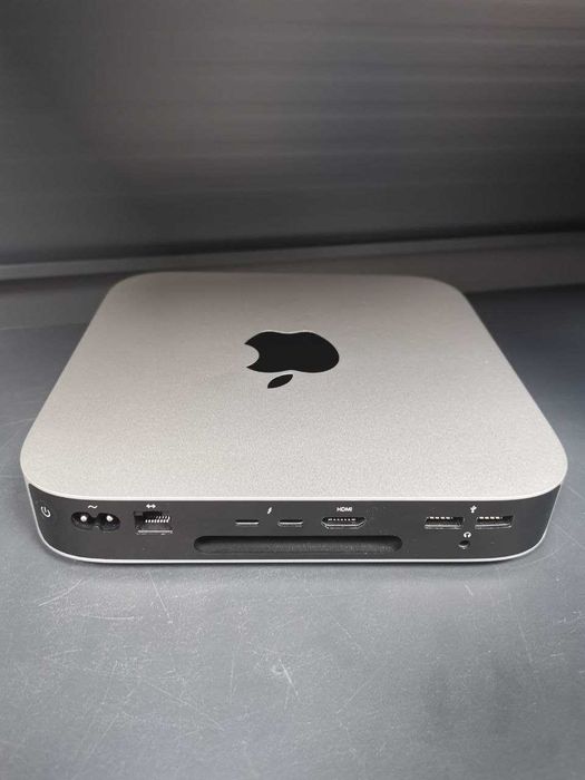 おまけ付！Apple M1 Mac mini 8GB 512GB Amazon.co.jp: Apple Mac mini M1 2020 (8GB RAM, 256GB SSD, 8