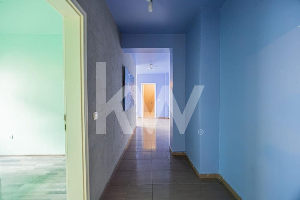 Apartament 3 camere de vânzare, loc de parcare, boxă dublă Avantgarden 3