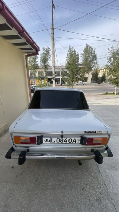 Жугули 2106.       .