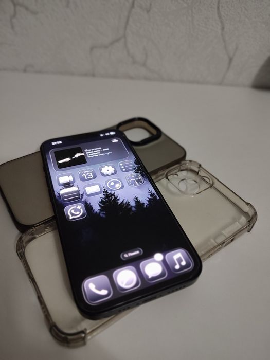 iPhone 13 128/4 92%.