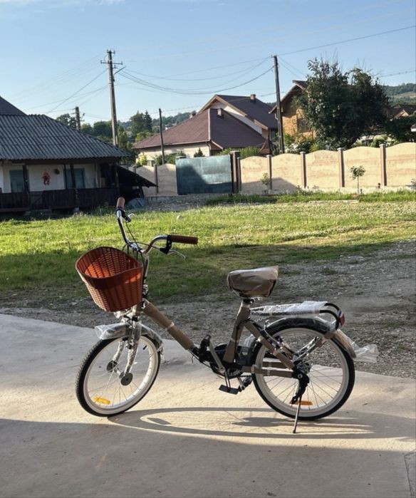 Bicicleta cu cos ,maro