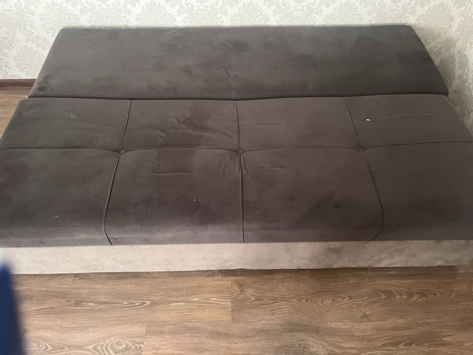 Продам диван в хорошем состоянии