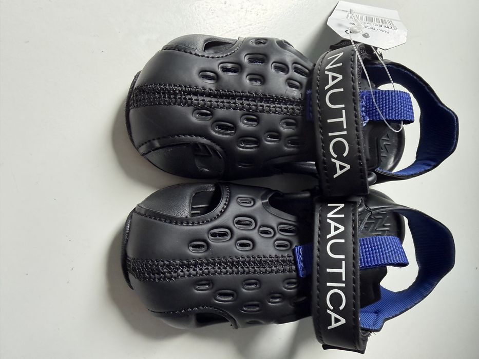 Чисто нови сандали Nautica