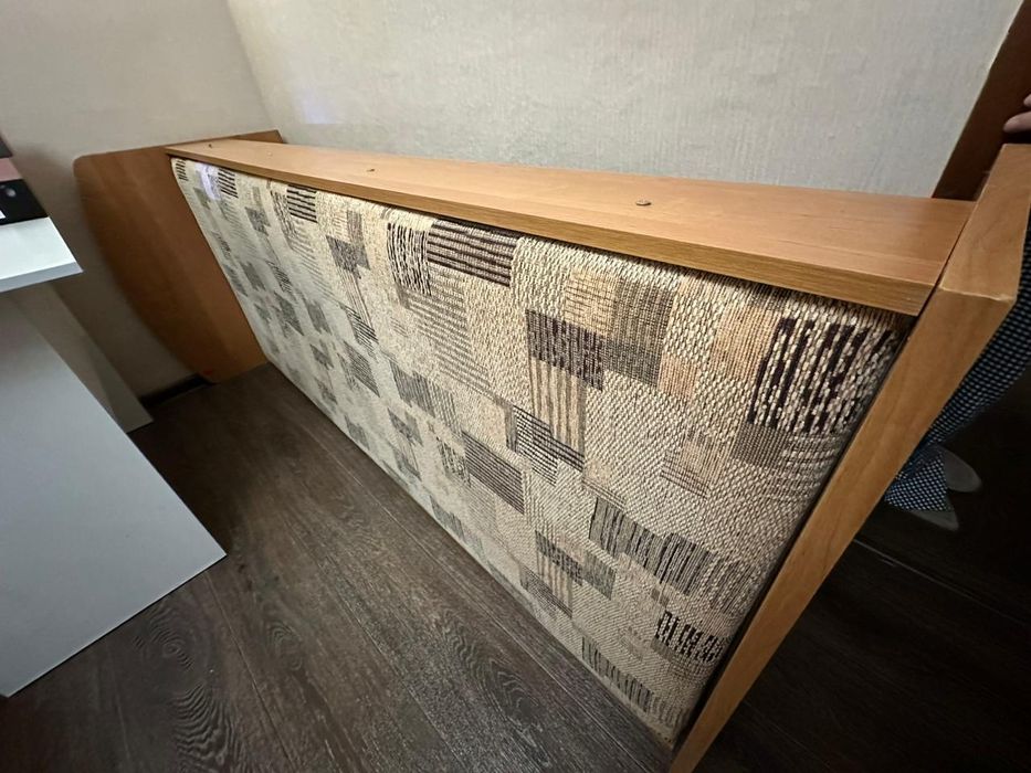 Продам кровать срочно