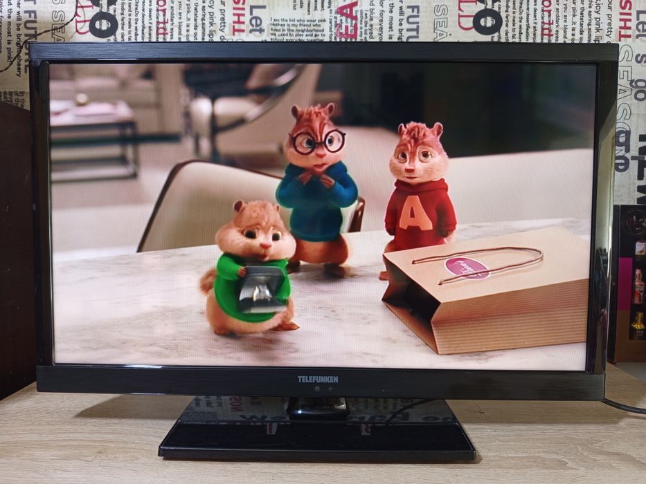 Телевизор LCD"Telefunken"23"с вграден ДВД плейър