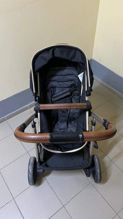 Коляска в отличном состоянии