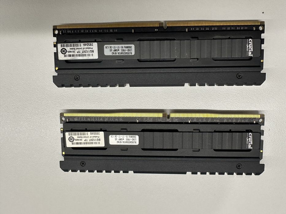 Оперативная память DDR4 2х8гб
