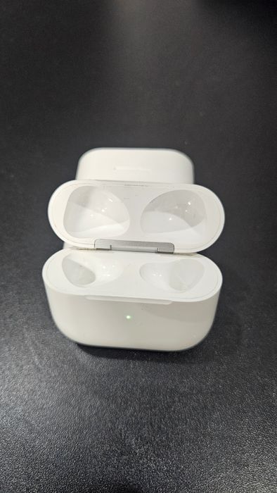 Кейс от наушников Apple Airpods 3