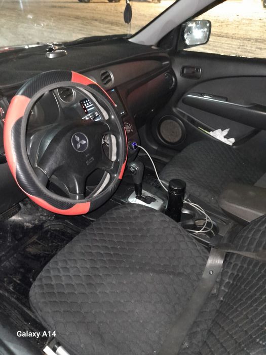 Продам оутлендер 1