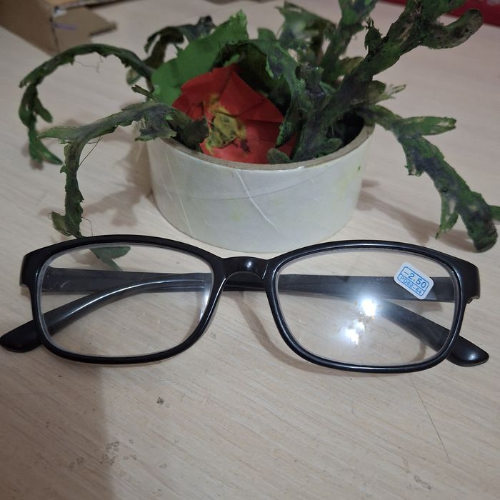 Очки от зрения -2,5