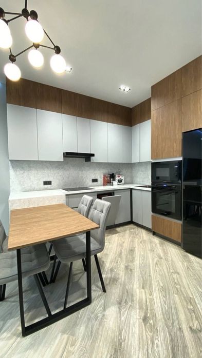 Сдаётся NRG Oybek 2х ком-я квартира С Новым ремонтом на долгий срок!