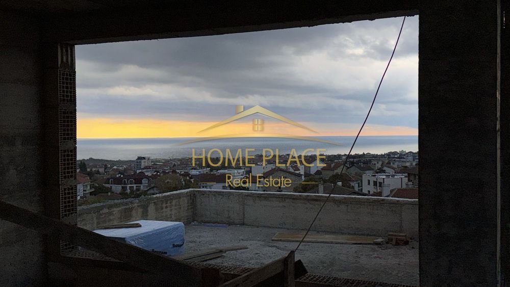 Мезонет с панорама и две паркоместа в кв.Виница