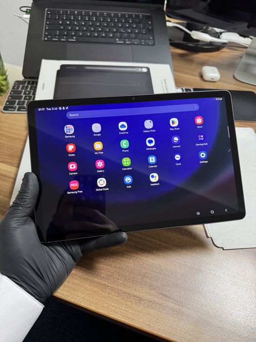 Samsung Galaxy Tab S9 / 128 GB / 8 Gb RAM / Black / Nouă |