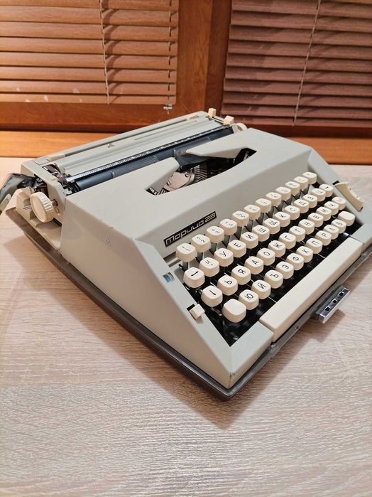 Пишеща машина Марица 23