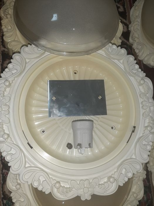 Потолочные плафоны
