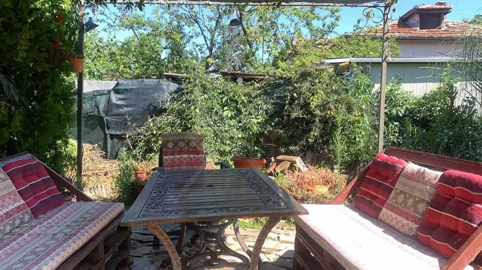 Продава се Етаж от къща в Бургас, Долно Езерово - 120 кв.м за 1084 €/кв.м - Снимка #3