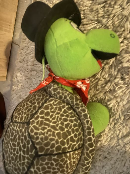 Jucarii din plus, diferite marimi si modele