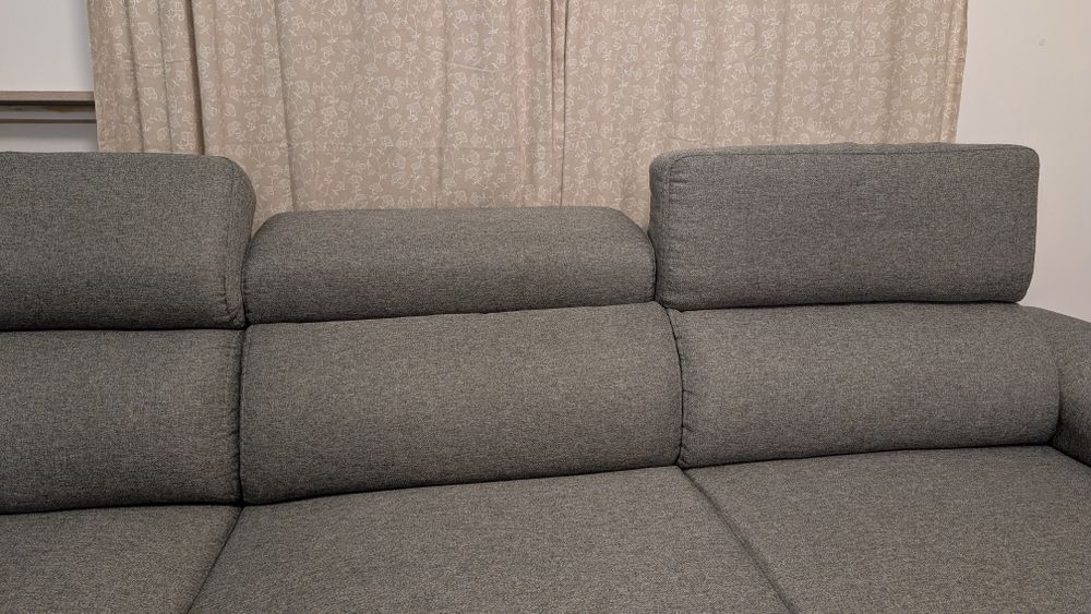 Colțar Extensibil Morgan (Vellea) – Ca Nou, Tetiere Reglabile și Ladă