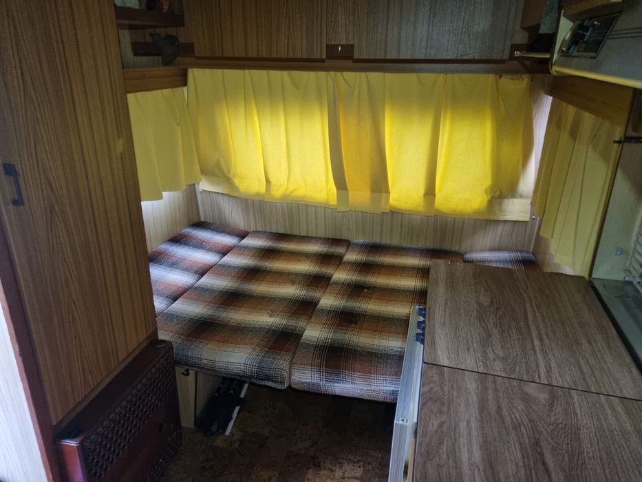 Vand rulotă Chateau pentru interesati