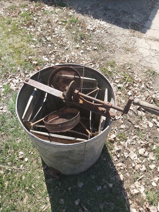 Продам мёдогонку