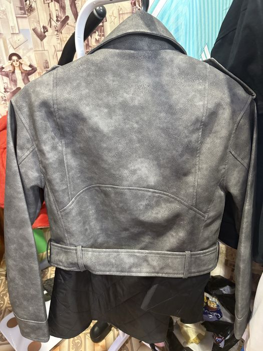 Прлдам куртку косуху