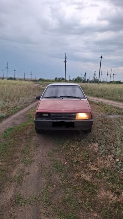 продам 2109 1.5 карб на ходу