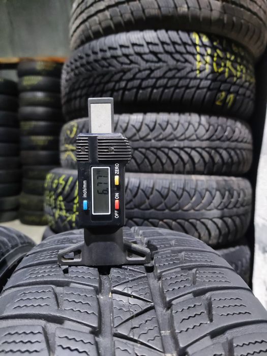 2бр зимни гуми 185/65/15 Falken EuroWinter
6.5mm
Без лепенки и кривини