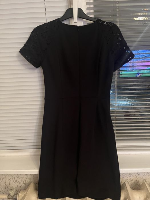 Рокля на марката Dika