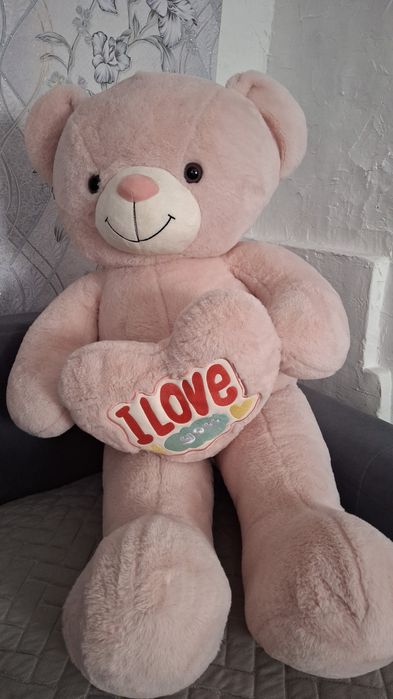 Продам не дорого обувь и игрушки