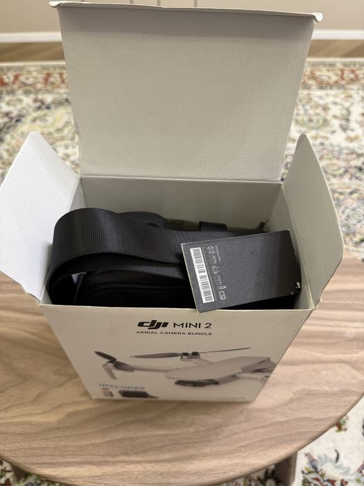 Продается дрон diji mini 2  combo AERIAL CAMERA BUNDLE