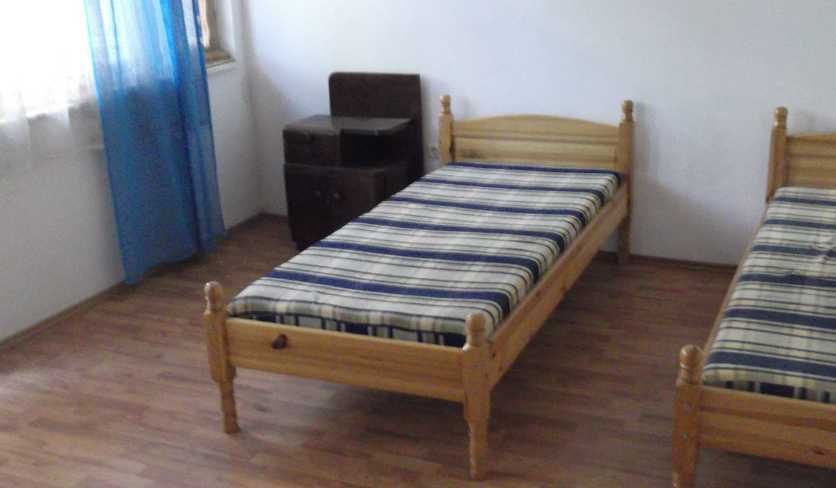 Дава се под наем Тристаен апартамент в Бургас, Център - 90 кв.м за 127.5 € - Снимка #18