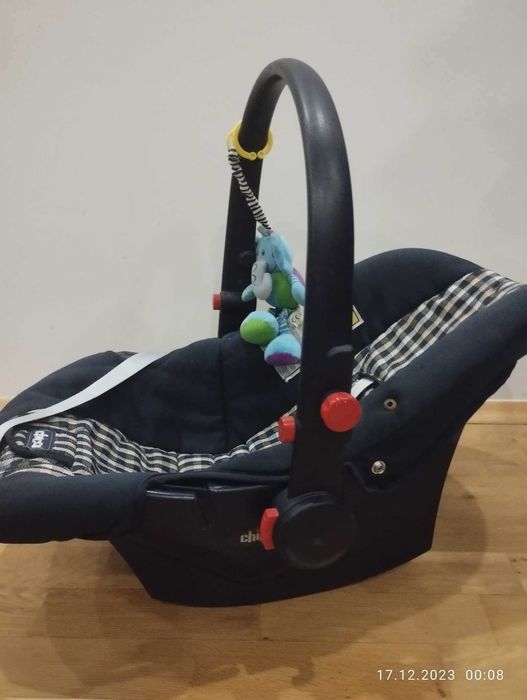Бебешко столче за кола Chicco