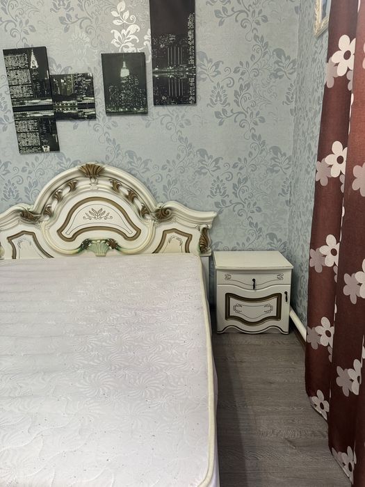 Продам кровть с тумбой