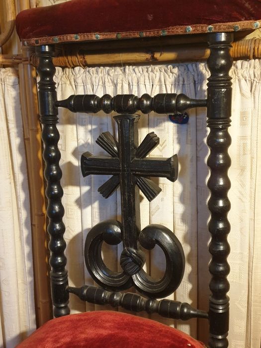 Scaun antic de rugăciune