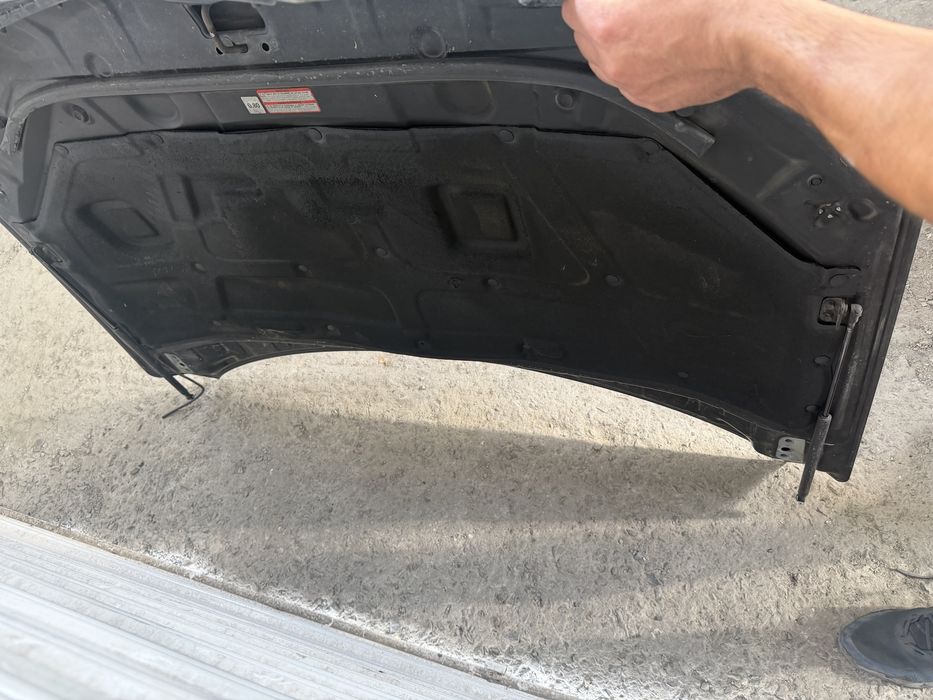 Kia Sorento преден капак