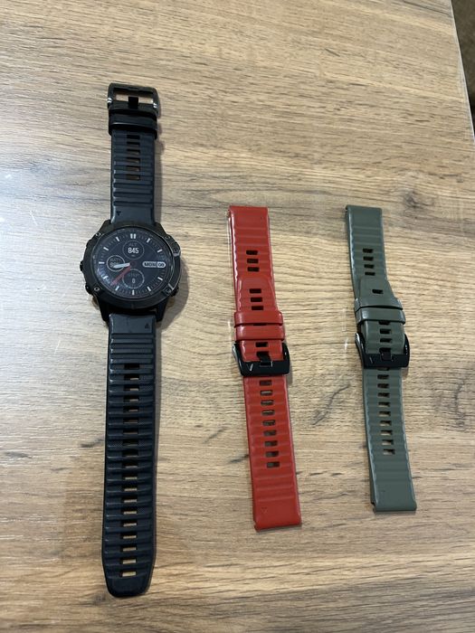 Продам часы «Garmin»