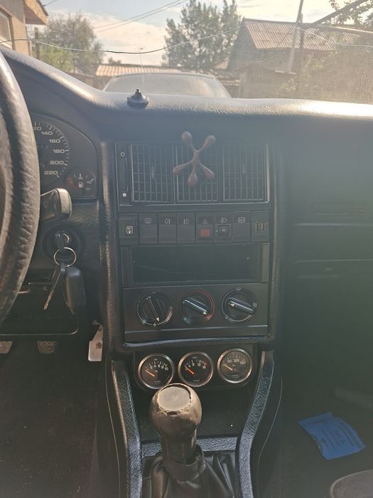 Продам ауди 80 б4